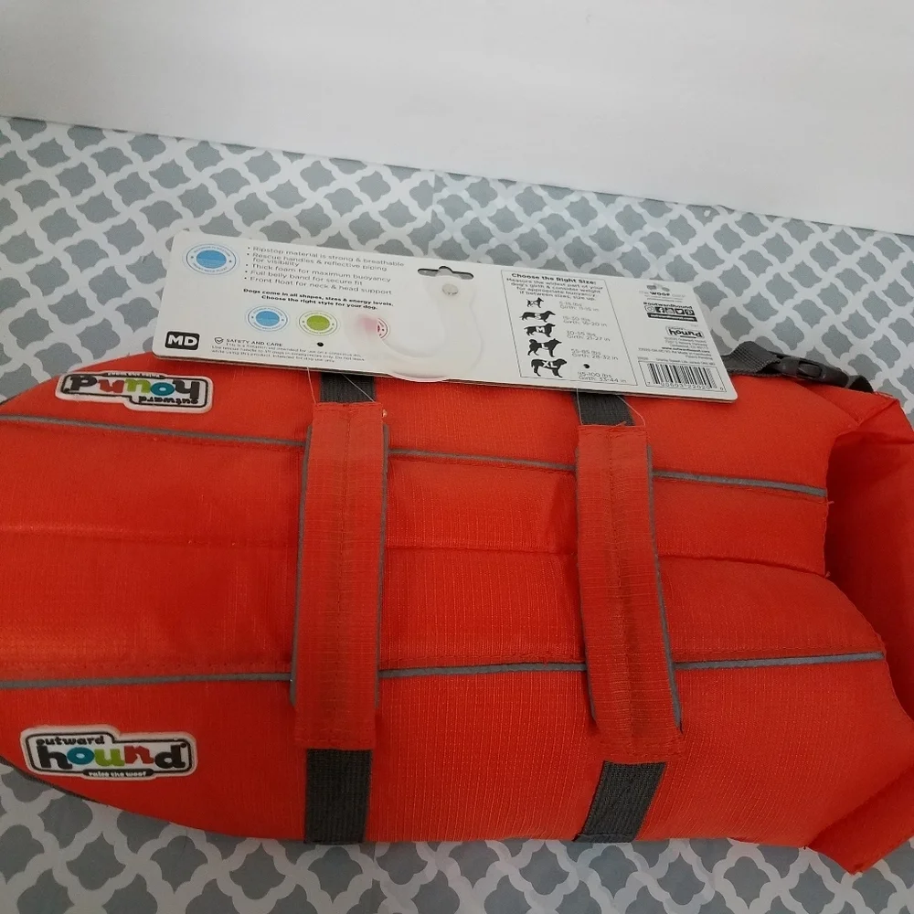 Granby M Life Puppy Jacket NWT